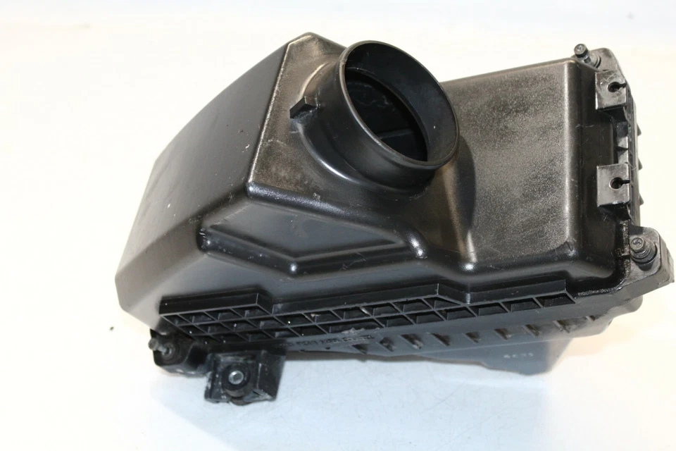 2005-2008 ACURA RL ВПУСКНОЙ ВОЗДУХООЧИСТИТЕЛЬ КОРОБКА В СБОРЕ P2563 - Изображение 2 из 4