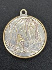 Foto 16 di 24