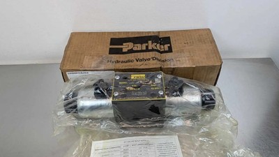 Parker D3W082CNJW4 Hydraulic Valve Double Solenoid 3000/1500 PSI 24VDC 1.5A