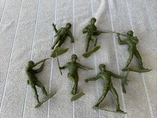 VTG 1960's 6" U.S. Army soldiers plastic figures lot of 6 - no mfgr marks