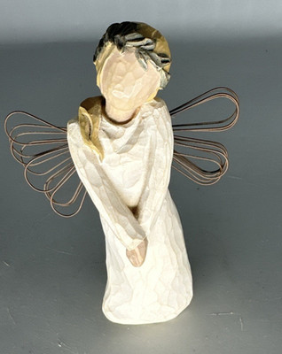 Willow Tree Celebrate Angel Figurine by Susan Lordi 5.5'' Multicolor
