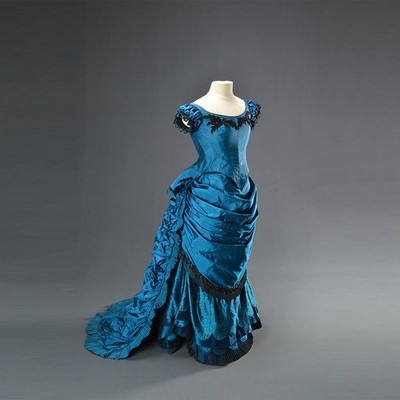 claudia iwtv blue dress Interview With The Vampire Cosplay Movie Costume Women Gothic Victorian Color:Powder Blue Black Off Shoulder Ruffle instagram boutique Model wears size Small