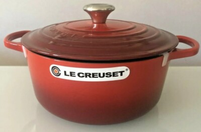 Le Creuset Signature Round Dutch Oven, 5.5 Qt. Cerise Red | eBay