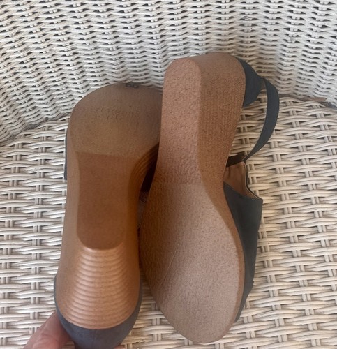 Journee Collection Kedzie Wedge Open Toe Sandals Womens 5.5 Teal Comfort Y2K - Picture 6 of 6