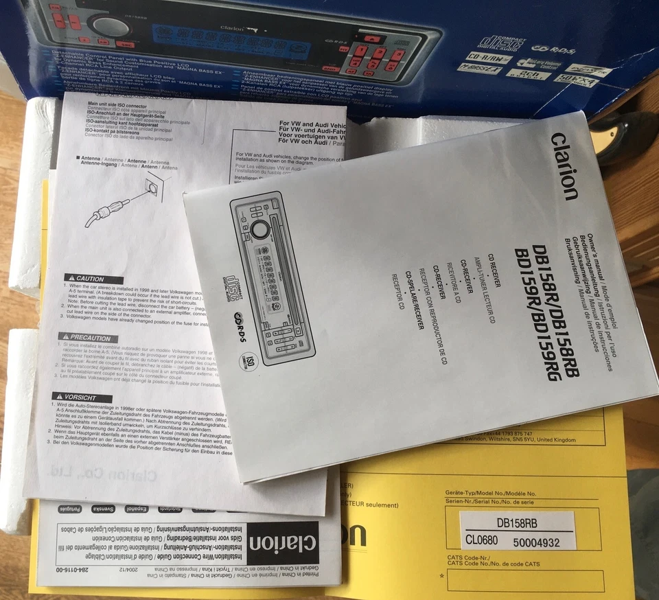 Autoradio CLARION DB158RB Radio OLDSTOCK Komplett mit Verpackung, Papieren, etc - Bild 3 von 4