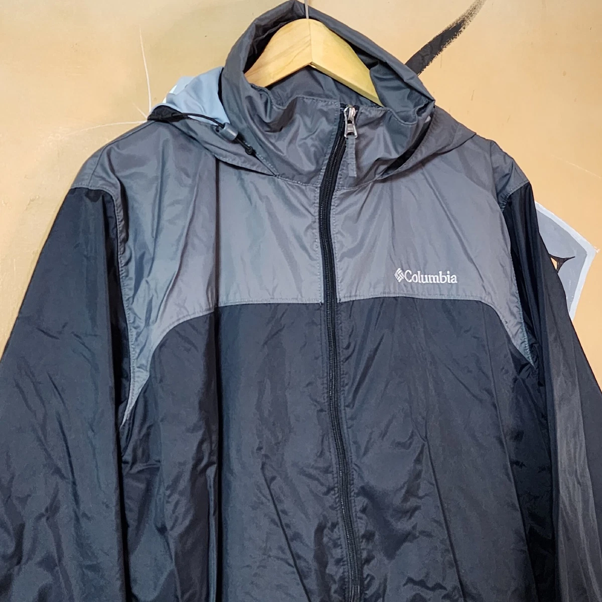 Grey columbia shop rain jacket