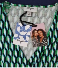 DVF x Target  Midi Arrow Geo Green Wrap Dress Size Small NWT