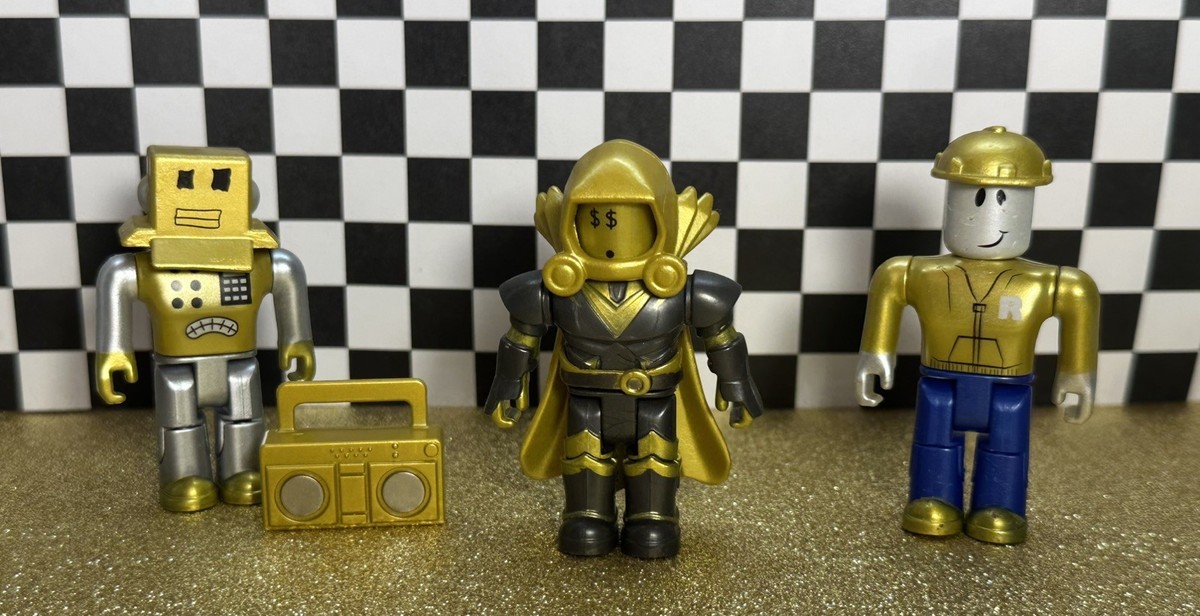 Roblox Icons Gold Collectors Set 15th Anniversary 3 Figures **READ
