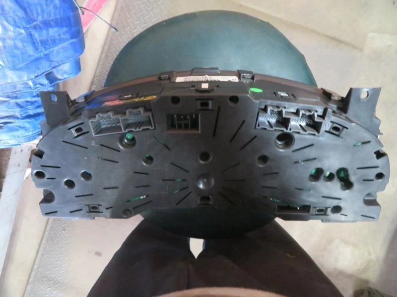 Medidores de velocímetro blancos con tacómetro MPH para 10 caravanas 230710 Foto 2 de 3