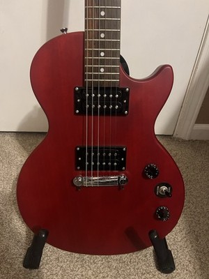 Epiphone Les Paul Special Model Worn Cherry with Hard Case Used Electric Guitar