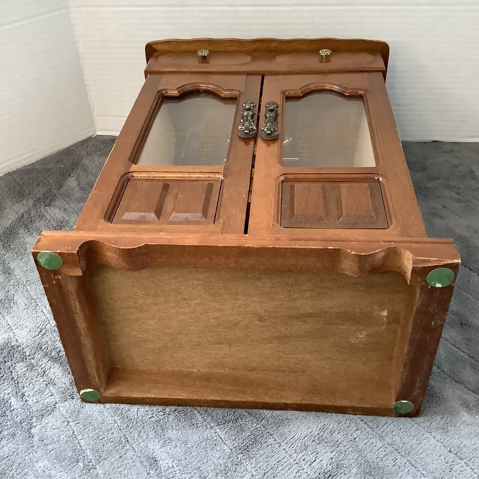 Vintage Wooden Jewelry Box Armoire 2 Doors Hangers ring slots earrings EUC