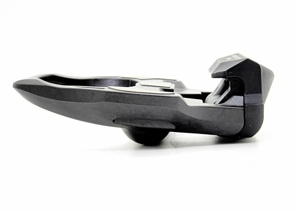 Shimano Ultegra PD-R8000 Carbon SPD-SL Road Bike Pedals with SM-SH11 Cleats - Image 3 of 4