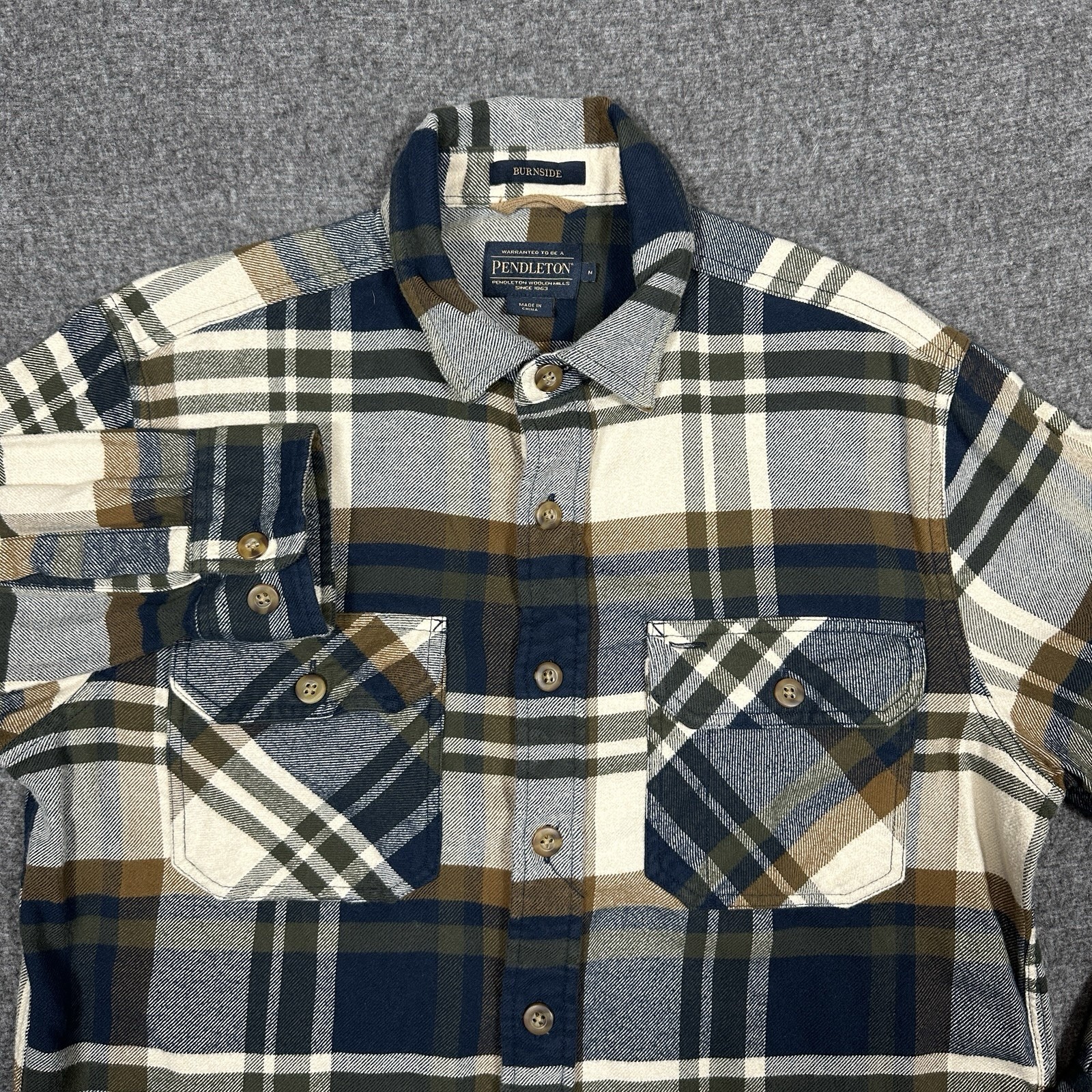 Pendleton Burnside Flannel Mens Medium Plaid Doub… - image 1