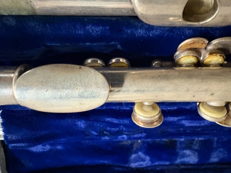 Piccolo antiguo Artley en estuche original Foto 4 de 4