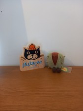 NWT Jellycat  Amuseable Conker