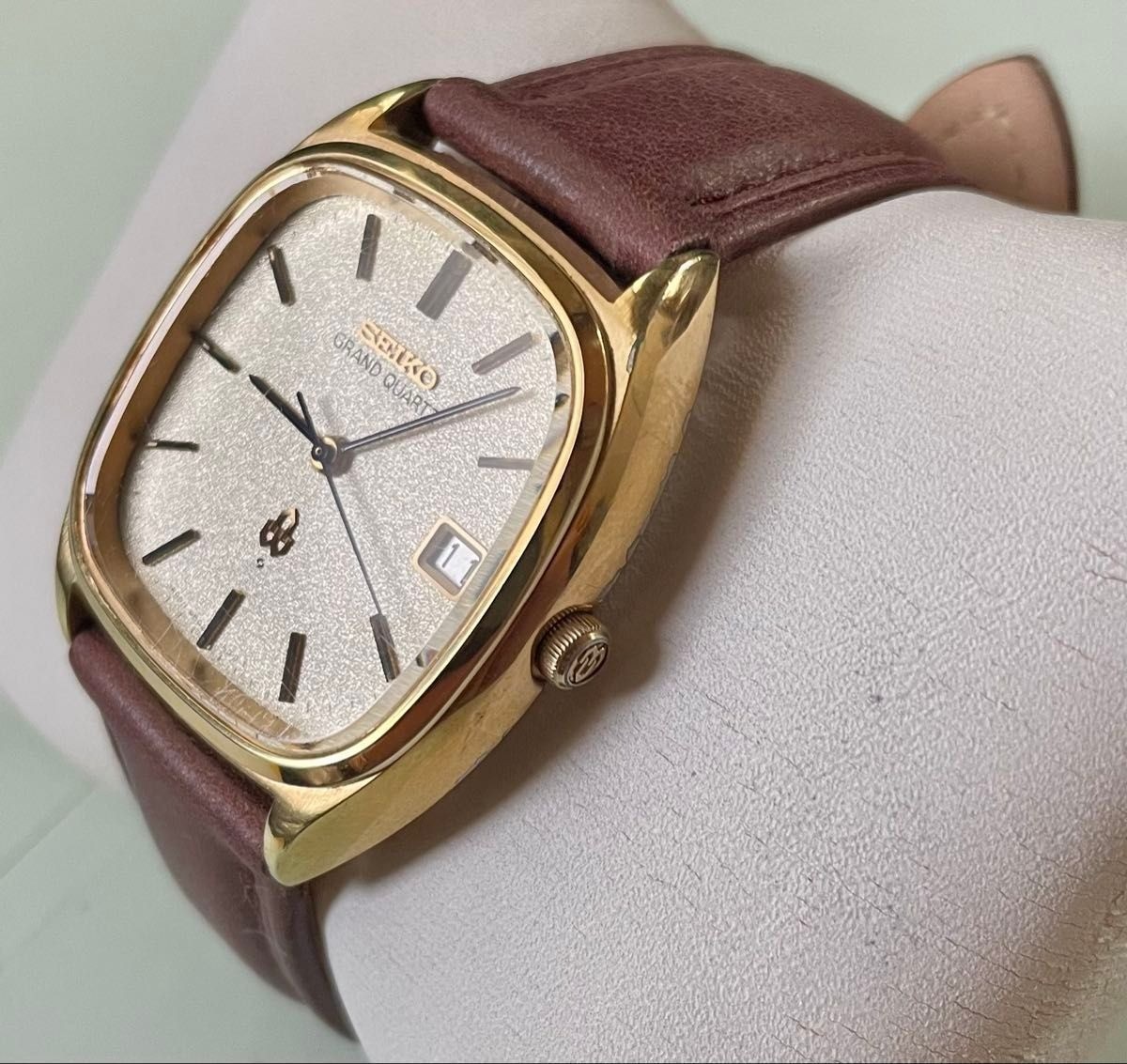 SEIKO Grand Quartz 4843-5100 Gold Dial Vintage 1970s Men's Watch