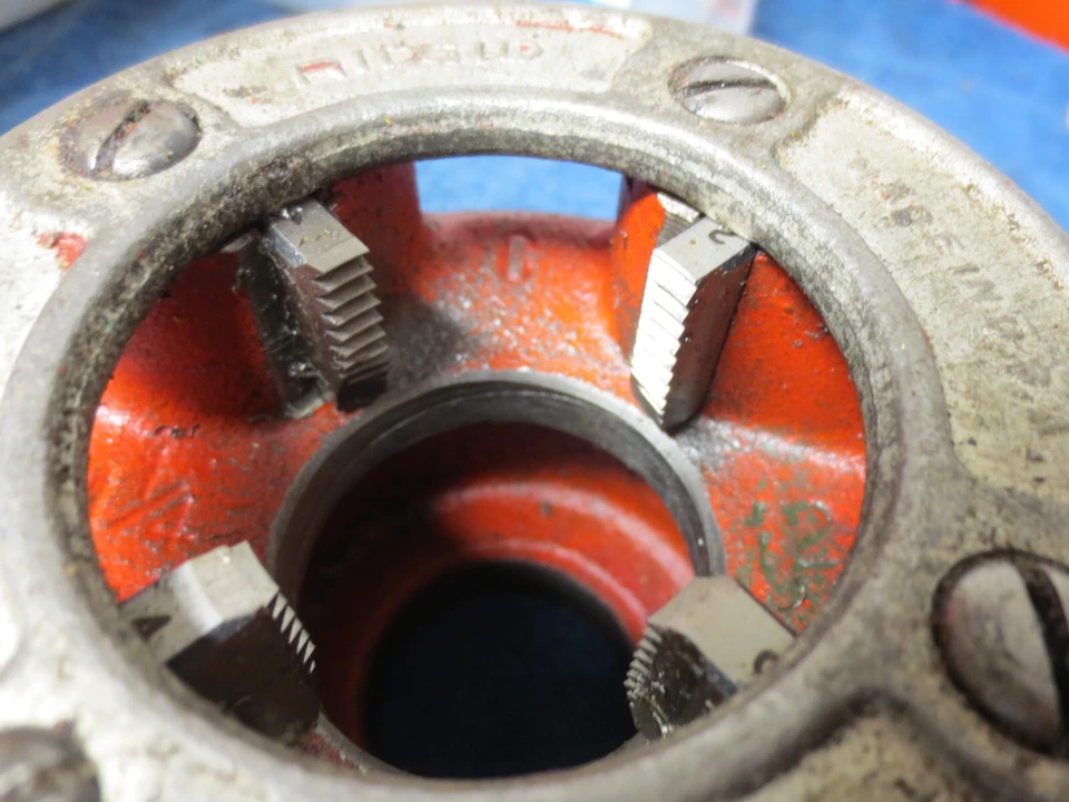 Ridgid 12R 2" Die Head for Ratchet Hand Pipe Threader NPSM Thread - Image 3 of 4