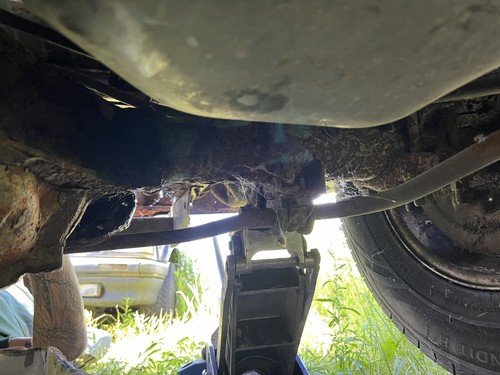 REAR DIFFERENTIAL 92-99 Chevy Tahoe Suburban REAR AXLE 3.73 LSD 10 Bolt 6 Lug - Picture 13 of 13