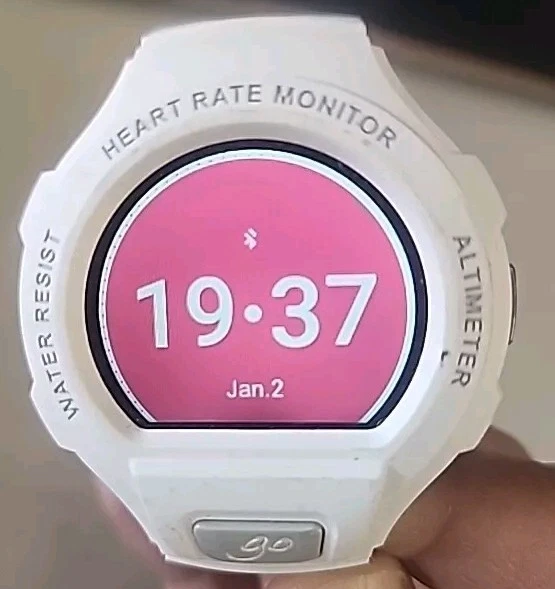 Alcatel Go Watch SM03 GPS Sport Watch White – Powers On, Bluetooth Works