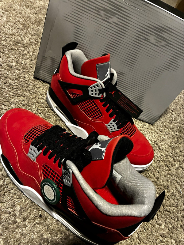(Jordan Air Jordan 4 Retro Toro Bravo Fire Red/White/Black/Cement FQ8138-600