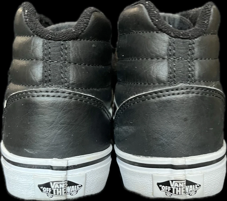 VANS Sk8-Hi Cuero Negro EE. UU. 5.5 Juvenil Foto 3 de 4