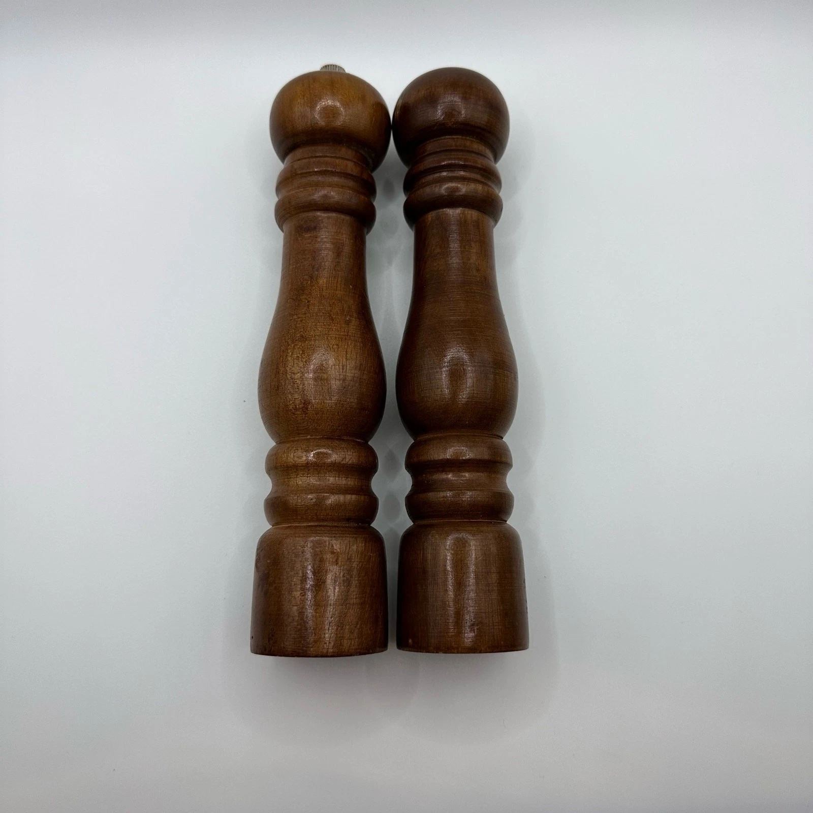Mid-Century Modern 8" Dark Wood Salt Shaker and Pepper Grinder Kitchenware Set 2