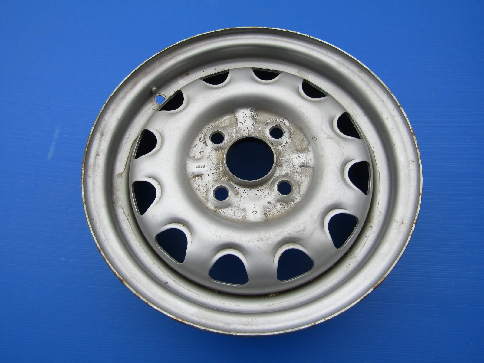 Jante tôle 5.00Jx13 pour éliminer les vibrations au volant sur Mazda 323
