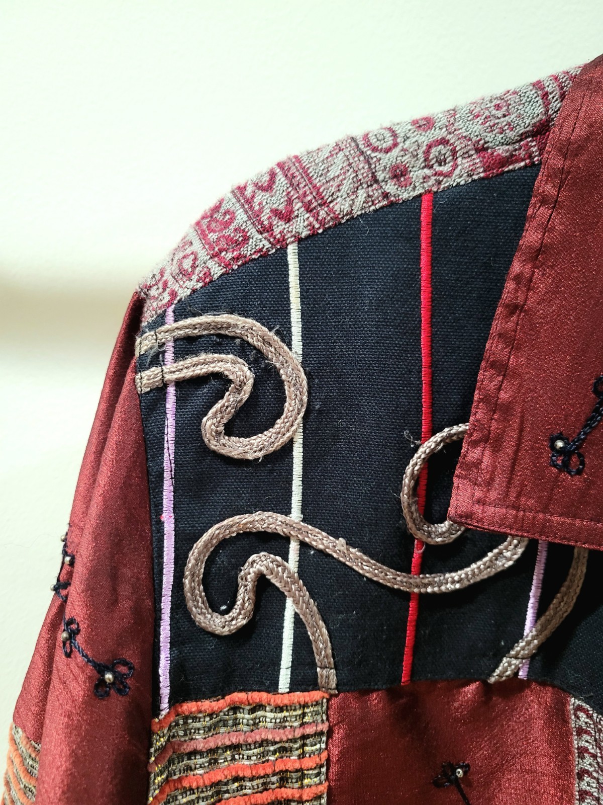 ARTSY Sag Harbor Abstract Patchwork Tapestry Blaz… - image 3