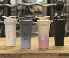 BlenderBottle Strada Edelstahl Shaker Flasche 740ml 2er Pack Mehrfarbig