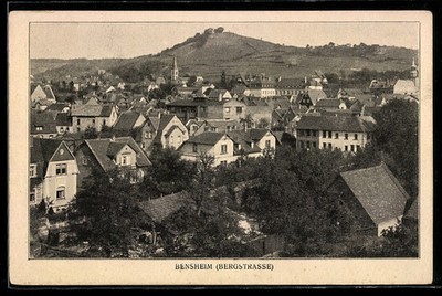 AK Bensheim /Bergstraße, Ortsansicht mit Kirche und umliegender Landschaft 