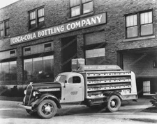 Coca Cola Soda Bottling Company Truck   8" - 10" B&W Photo Reprint