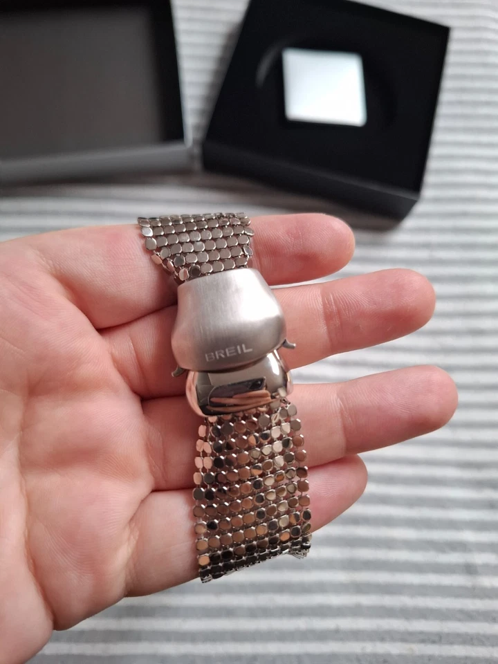 Collana/Bracciale BREIL per Donna collezione STEEL Silk (maglia d'acciaio) - Immagine 3 di 4