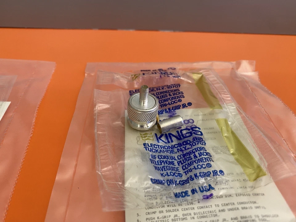 King/Amphenol RF MIL Spec Connectors TNC Series Plug M39012/26-0011 Qty 2 - Image 3 of 4