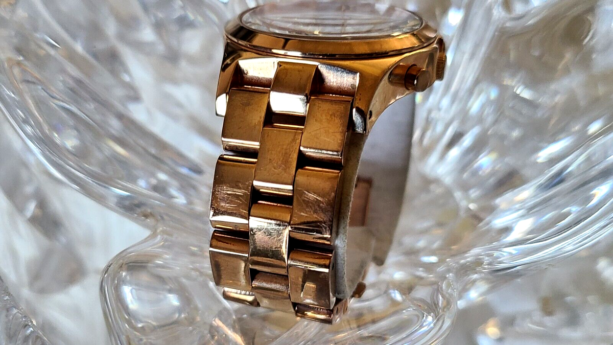 Marc By Marc Jacobs Womens Watch 37mm Gold Tone Chronograph New Battery 6.75\