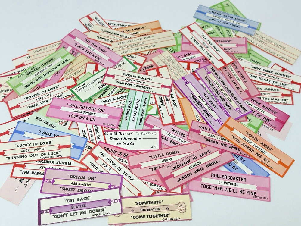 Lot of 100 Mixed Jukebox Title Strips for 45 rpm 7