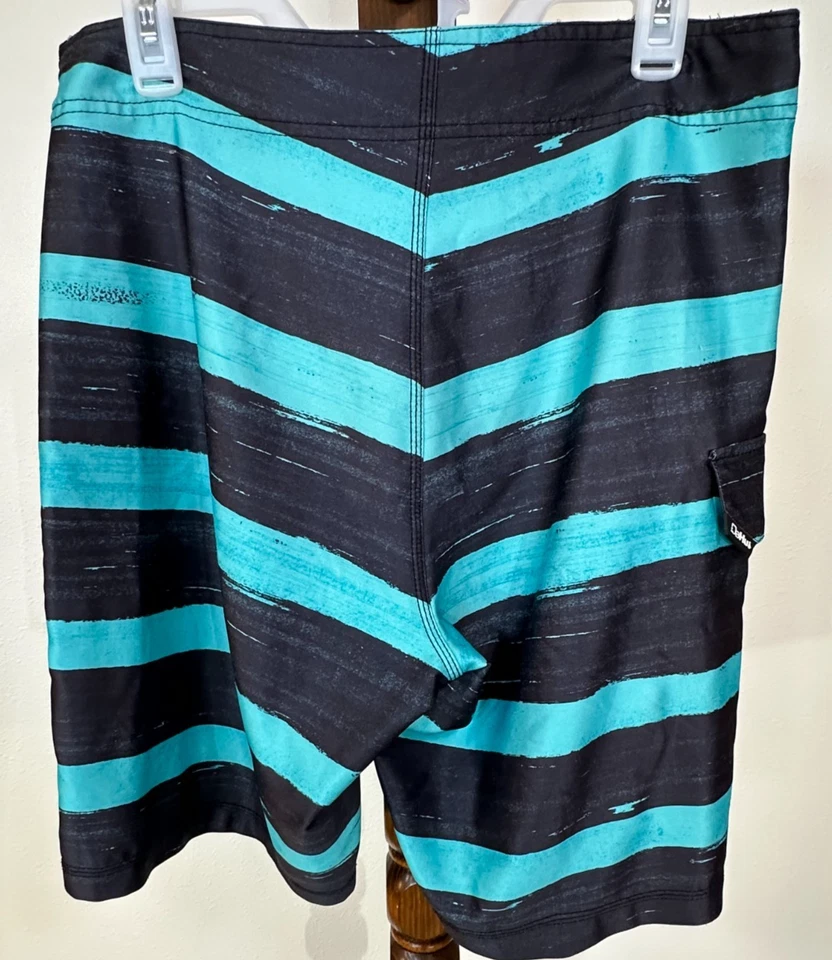 Shorts masculino Da Hui preto listrado azul-petróleo Aloha natação prancha de surf tamanho 38 havaiano - Imagem 2 de 4