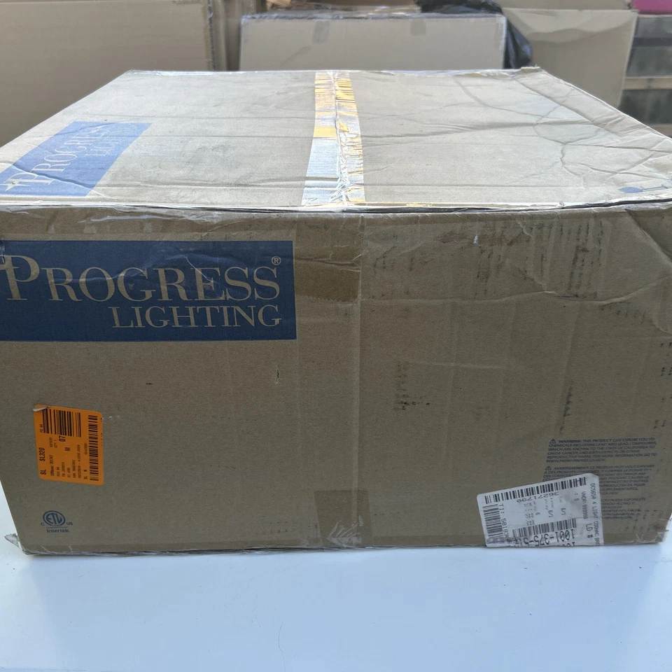 Lámpara de araña de tambor Progress Lighting Flourish de 4 luces de bronce y cristal P5169-72DI Foto 3 de 4