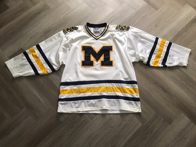 Vintage 90s Michigan Wolverines Aaron Sportswear Authentic Hockey Jersey XL NCAA