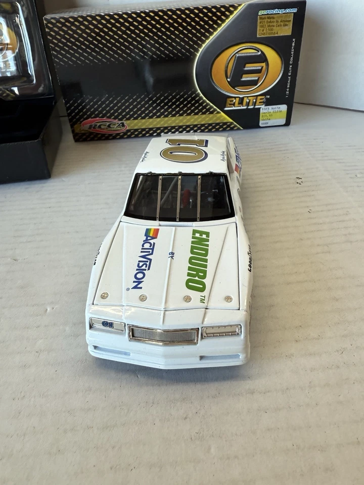 Mark Martin Action Elite Endura de Activision #01 1983 Monte Carlo Diecast SKU 2 Foto 3 de 4