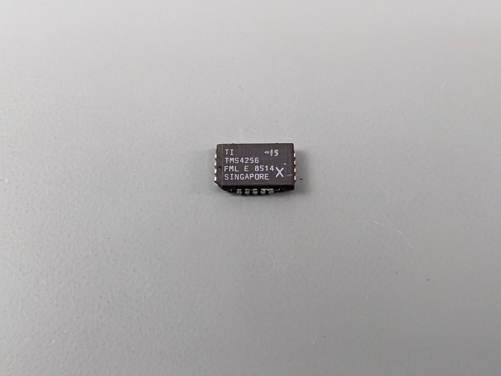 (9) TMS4256FML-15 DRAM ICs, 256K x 1 Bit 150ns