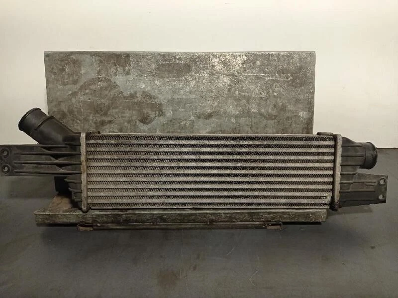 2371121100 intercooler per SSANGYONG RODIUS II 2.0 XDI 2013 5498093 - Immagine 2 di 2