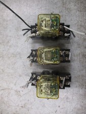 Idec Relay RH2B-UL 110-120V Coil W/Base Lot of 3 Used