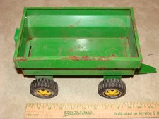 Vintage Tonka Farm Wagon Trailer Flare Box Wagon - Some rust - box is 9" long
