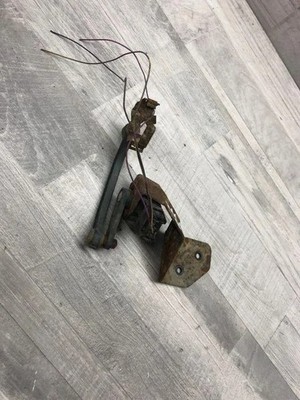 AUDI A4 Avant 8ED, B7 Niveausensor vorne links 8E0907503 6PM00816150 34991987