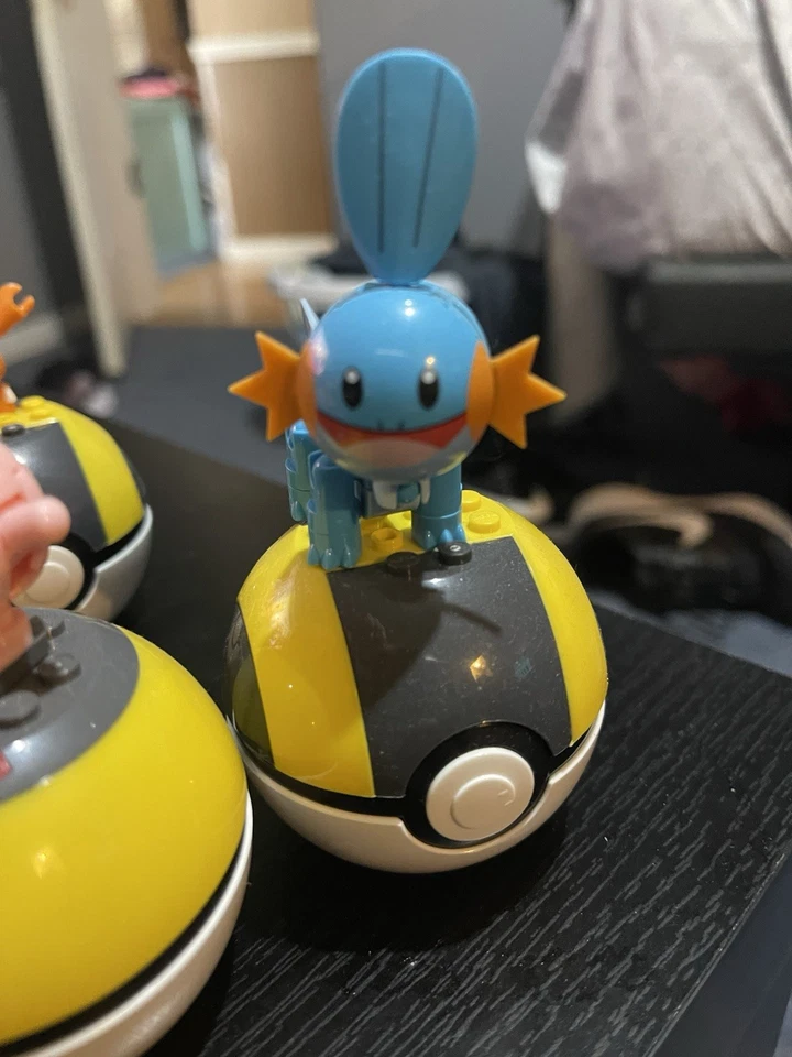 Lot of Pokemon MEGA Construx Pokeballs and Figures 41 PCS - Image 3 of 4