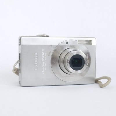 Canon PowerShot Digital ELPH SD790 IS / Digital IXUS 90 IS 10.0MP Digital Camera