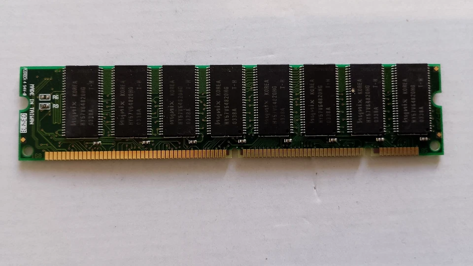 128MB PC100 SDRAM 168-PIN TRANSCEND HYNIX CHIP DIMM PER VECCHI PC DESKTOP - Immagine 2 di 2