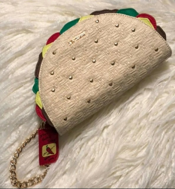 betsey johnson taco purse