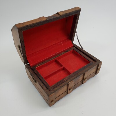 Vintage (1960's) Treasure Chest Jewelry/Keepsake Box w/Red Felt