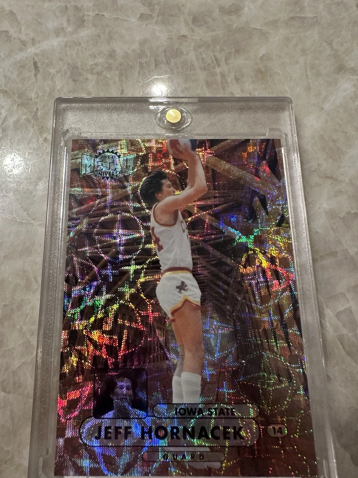 Jeff Hornacek 2012-13 Fleer Retro 1997-98 Metal Universe Precious Metal Gem /100 - Imagem 3 de 4